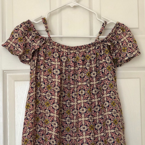 Patterned Tank/Off Shoulder Top - Picture 1 of 5